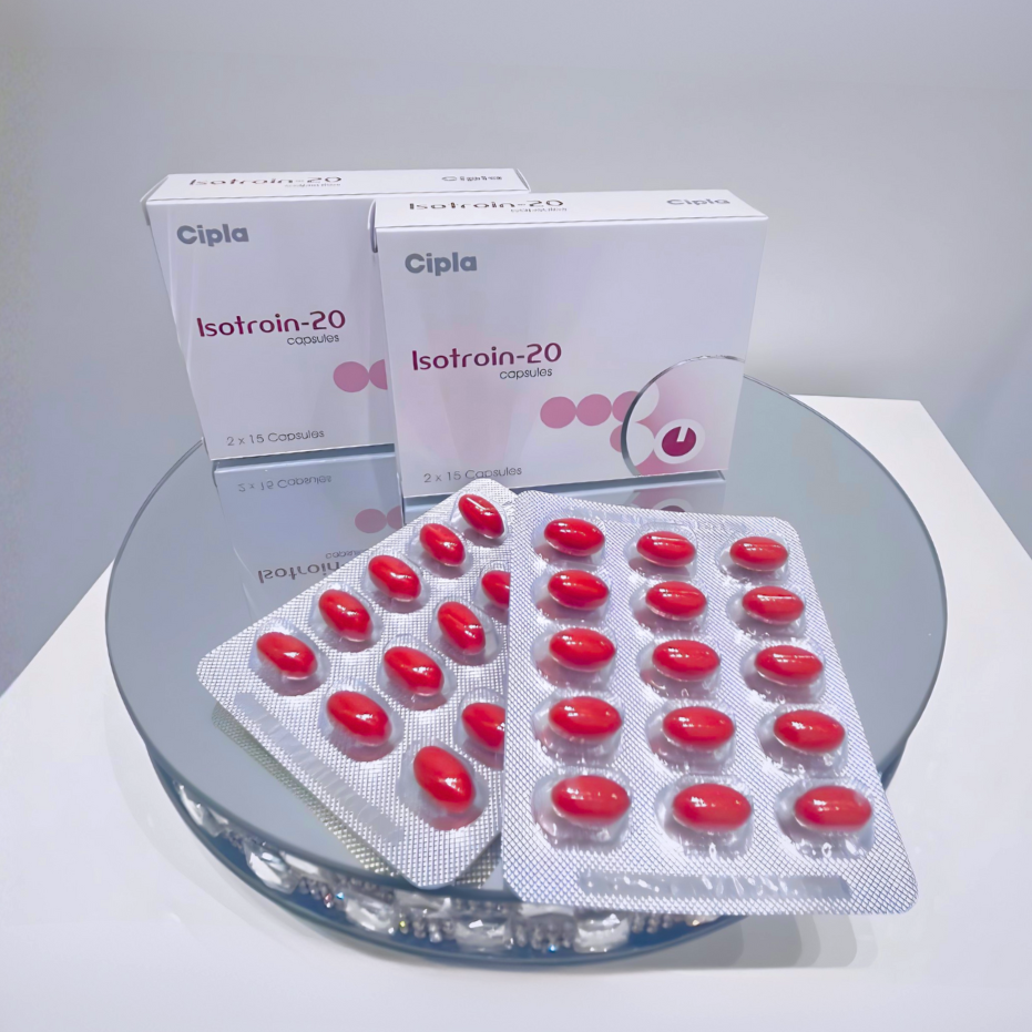 😢「ニキビ治療って不安…」を解消！イソトレチノイン、気になるギモンQ&A🐼