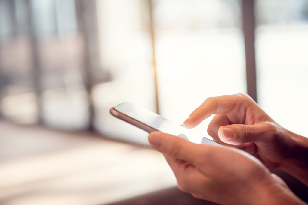 携帯　検索　岐阜で埋没法を検討している方へ―口コミに頼りすぎないクリニック選びのポイントと自然で長持ちする二重術の選び方｜大垣美容クリニック