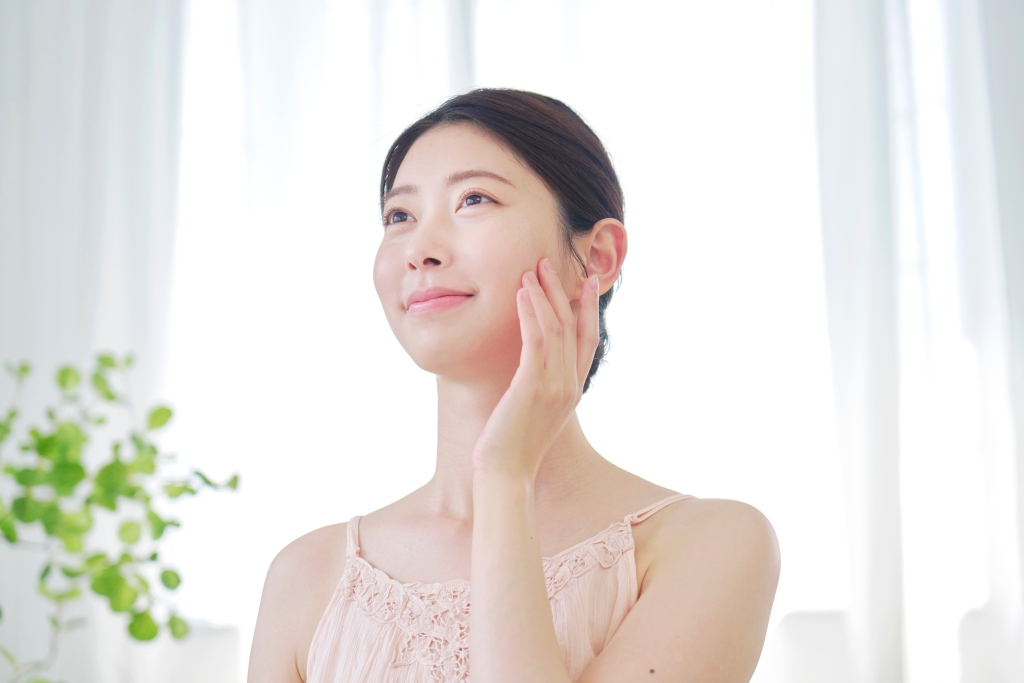 ハイドラフェイシャルの頻度は？毛穴が目立たないツヤ肌を定着させる方法を解説